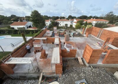 Élévation d'une maison en briques aux Sables d'Olonne.