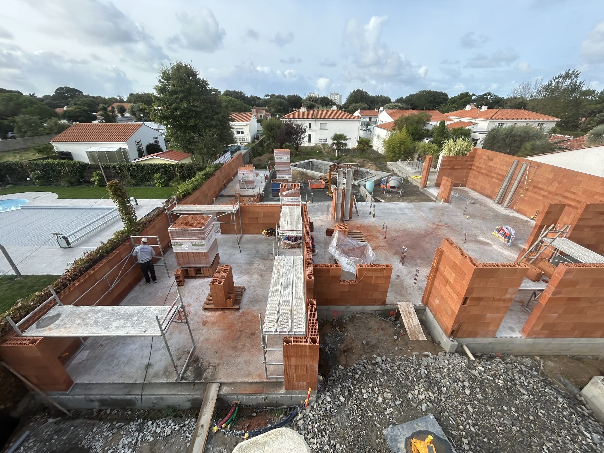 Élévation d'une maison en briques aux Sables d'Olonne. Élévation d'une maison en briques aux Sables d'Olonne.