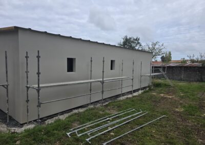 Enduits finition gratté "thermolook" avec sous-couche "fondisol"